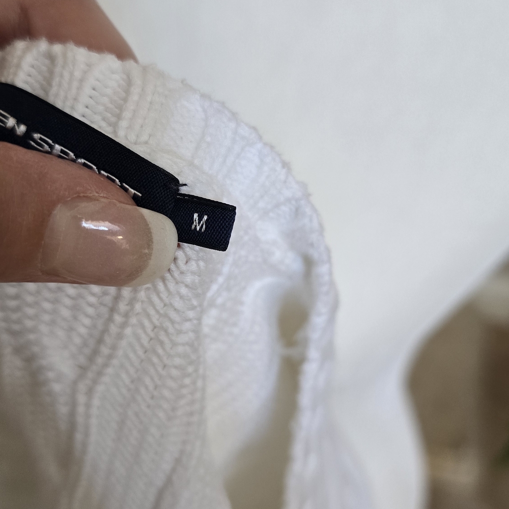 Ralph Lauren White V-Neck Cable Knit Sweater Size Medium - Picture 9 of 10